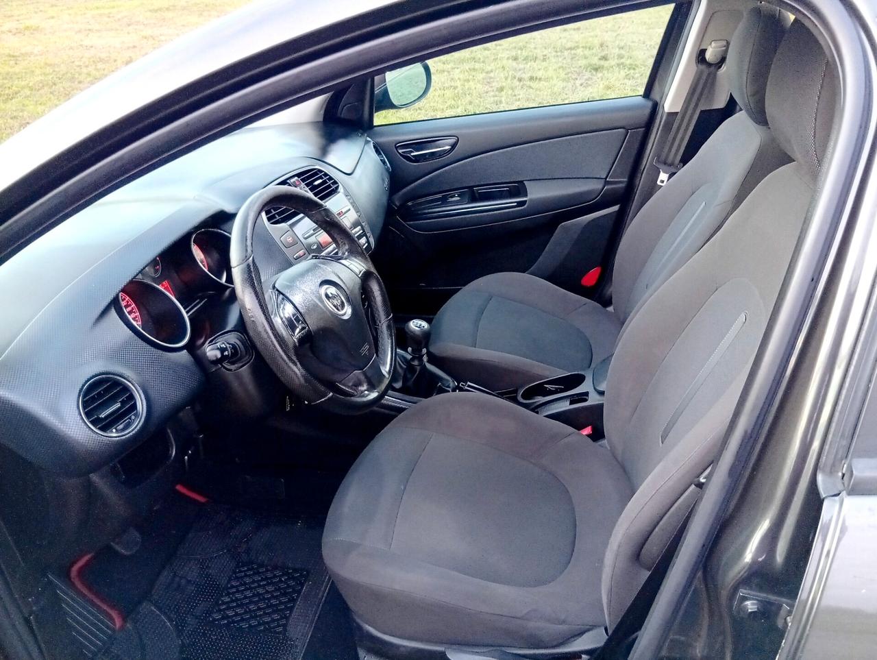 Fiat Bravo 1.4 90 cv Dynamic GPL .