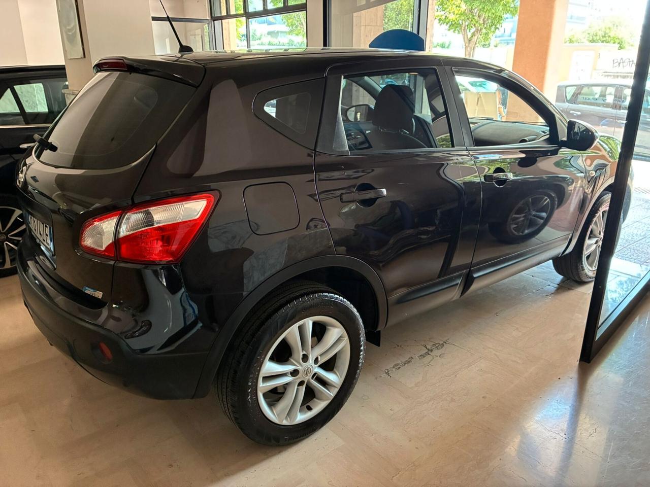 Nissan Qashqai 1.6dCi perfetta garantita-13