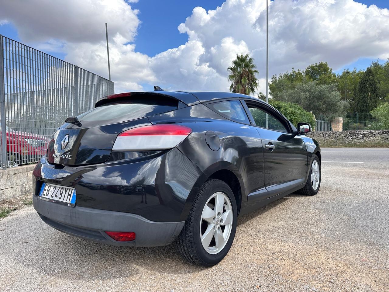 Renault Megane Coupé 1.5 dCi-2010