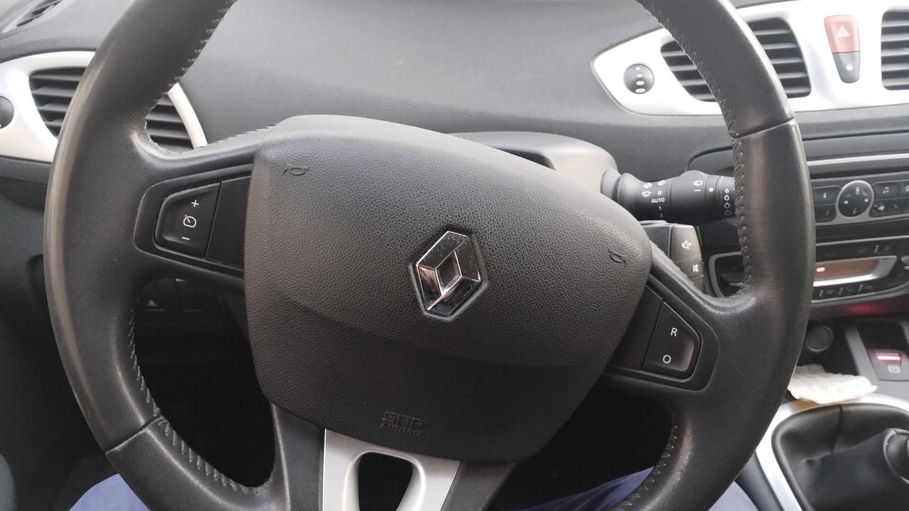 Renault Scenic Scénic X-Mod 1.6 Confort