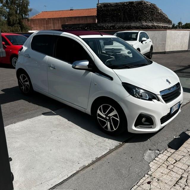 Peugeot 108 PureTech 82 5 porte Allure TOP!