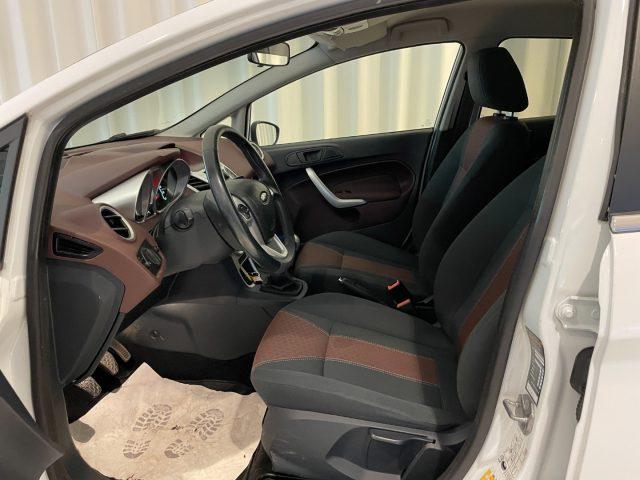 FORD Fiesta 1.4 GPL Titanium Radio Clima