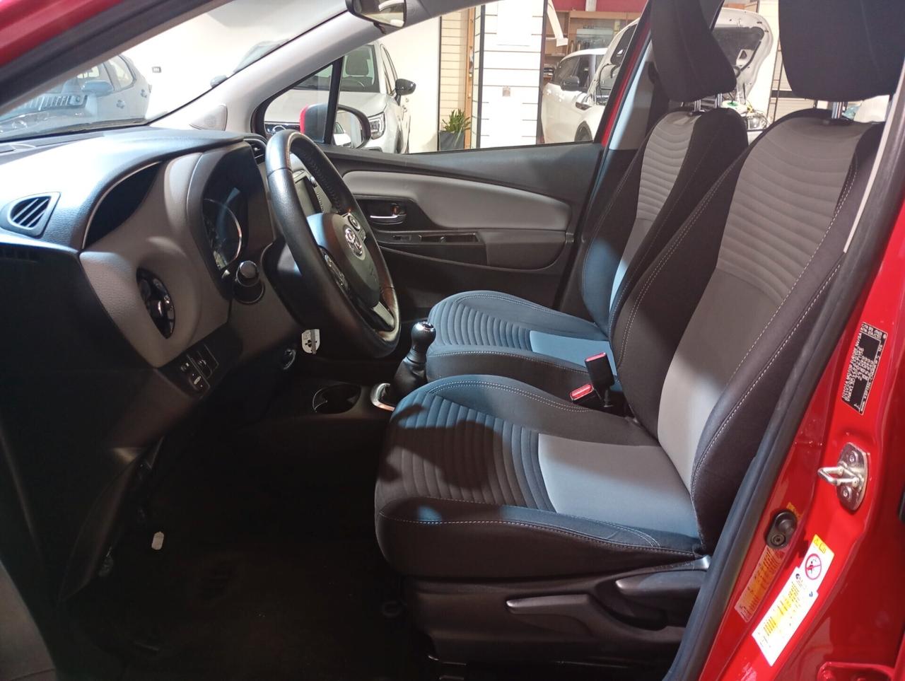 Toyota Yaris 1.0 72 CV 5 porte Active