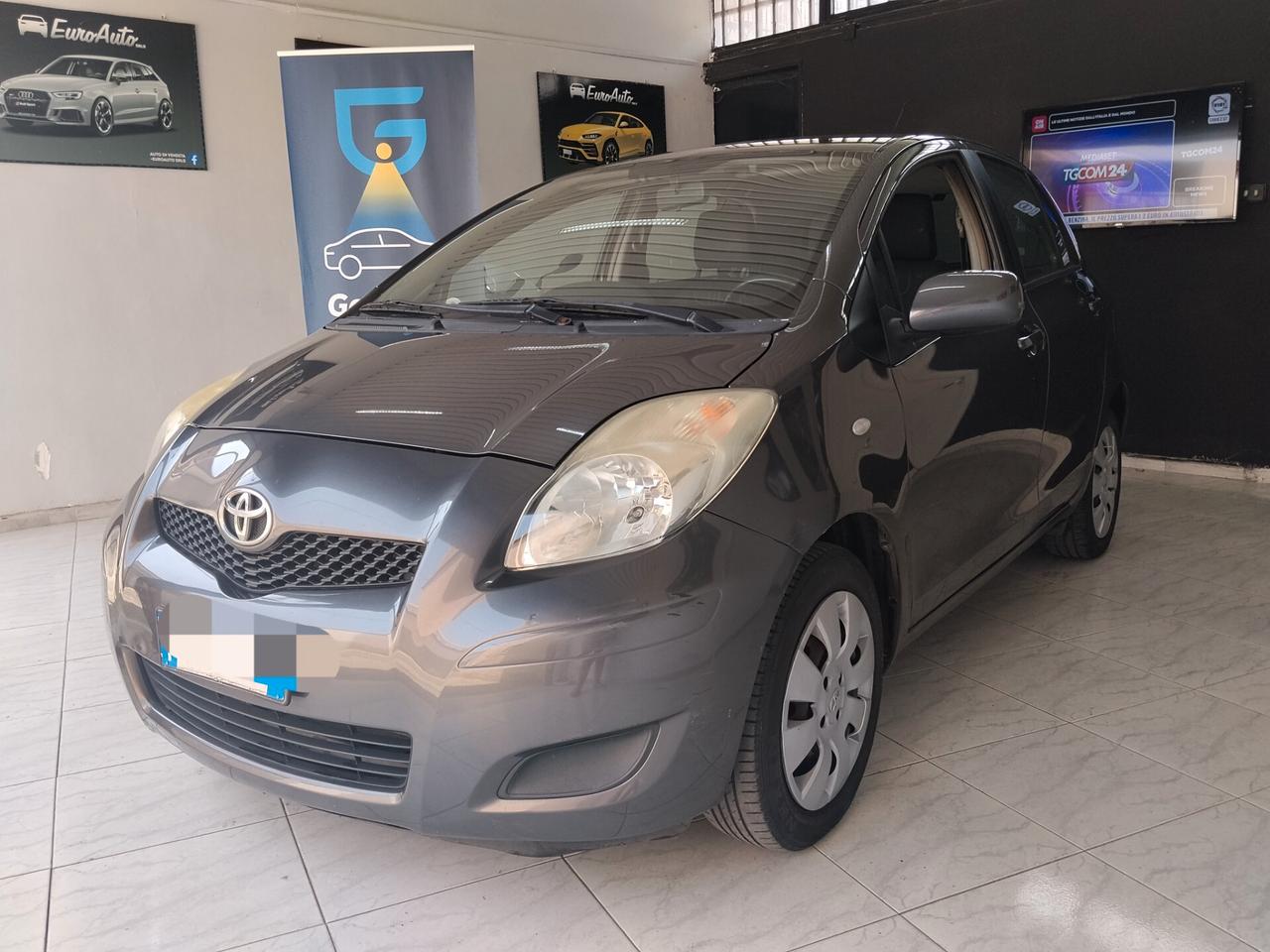 Toyota Yaris 1.0 benzina 2009 CON GARANZIA