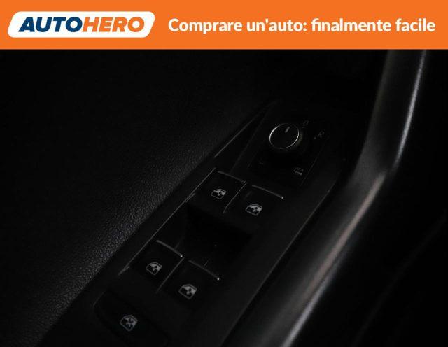 VOLKSWAGEN Taigo 1.0 TSI 110 CV DSG R-Line