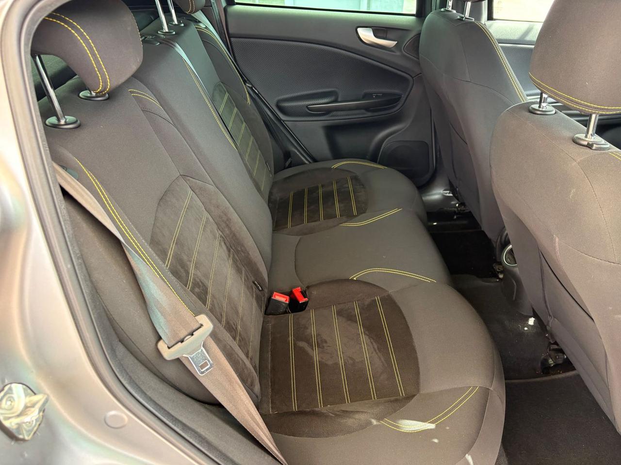 Alfa Romeo Giulietta Veloce DISTRIBUZIONE E #10421