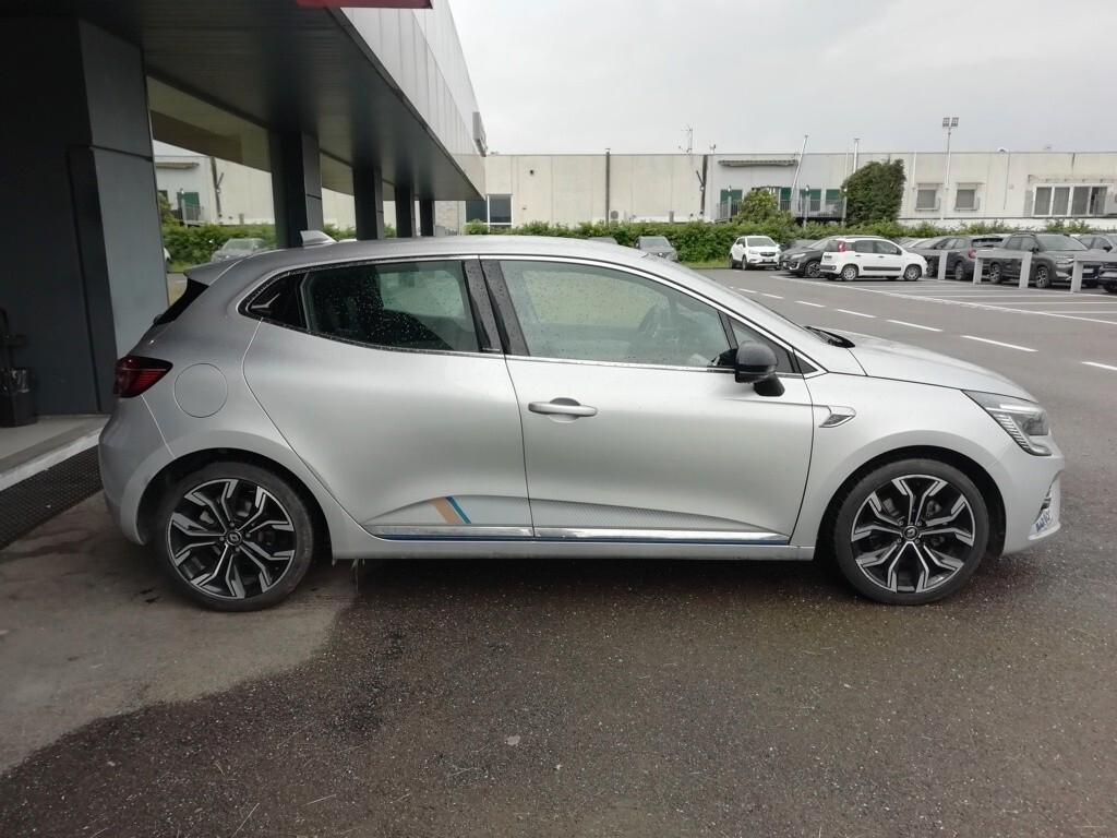 Renault Clio Hybrid E-Tech 140 CV 5 porte Serie Limitata GC970