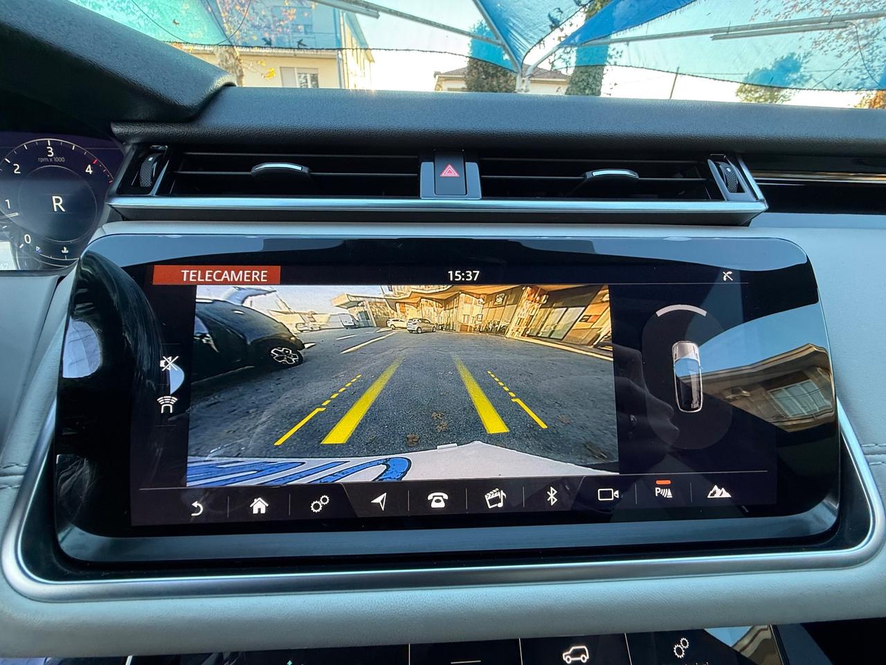 Land Rover Range Velar 2.0D I4 240 CV R-Dynamic