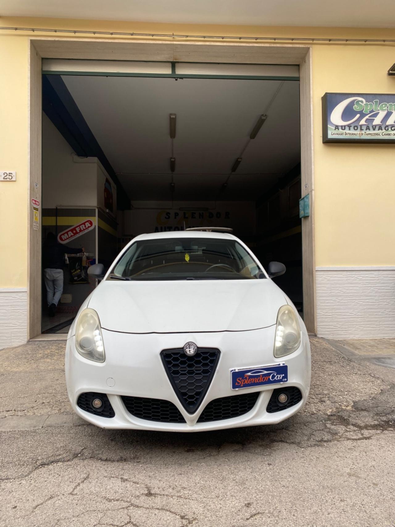 Alfa Romeo Giulietta 1.6 JTDm-2 105 CV Distinctive