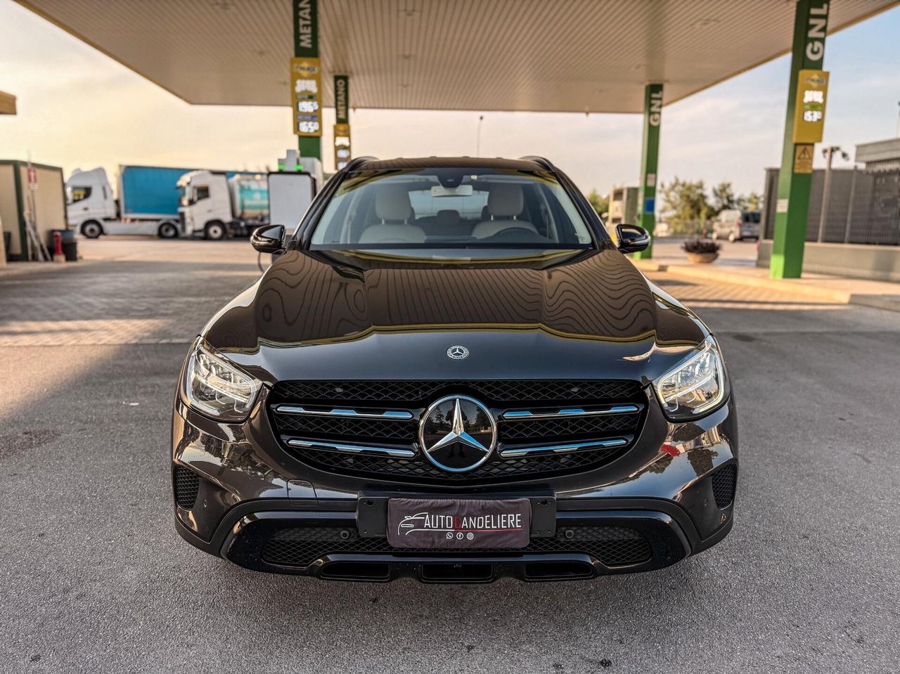 Mercedes-benz GLC 300 d 4Matic Sport TOTAL BLACK