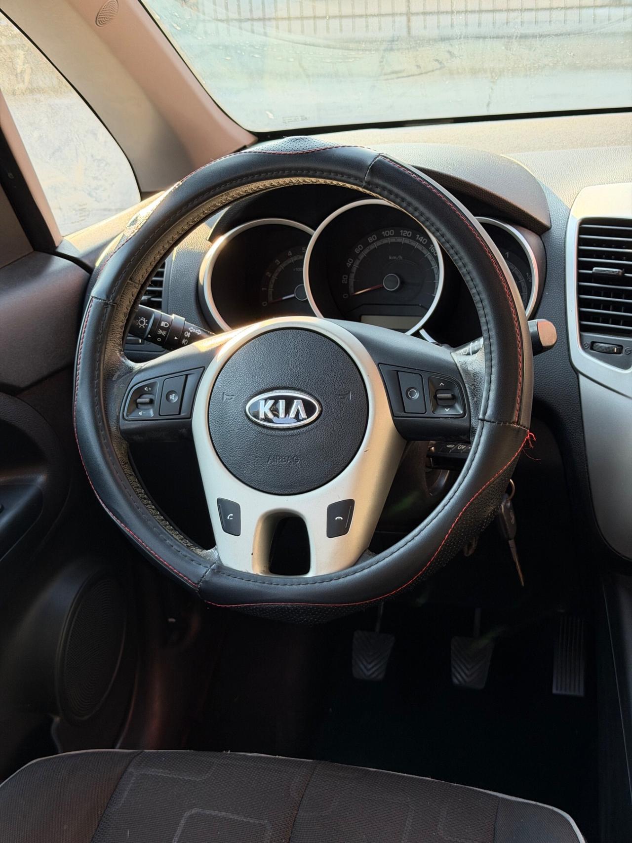 Kia Venga 1.4 CRDi 90CV- Adatta ai neopatentati