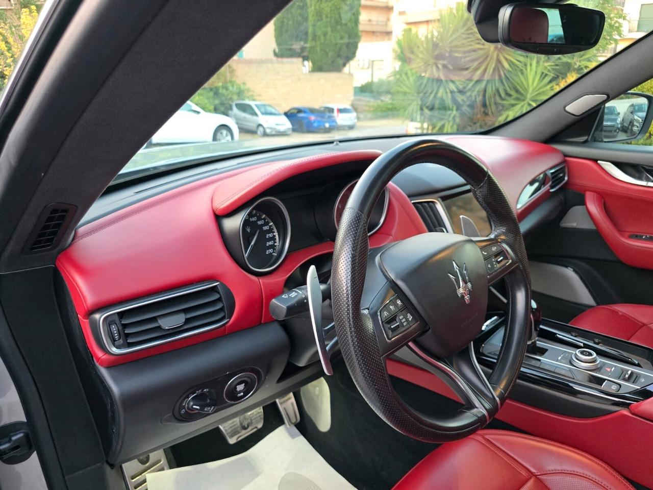 Maserati Levante V6 Q4 Gransport 275 cv -2017