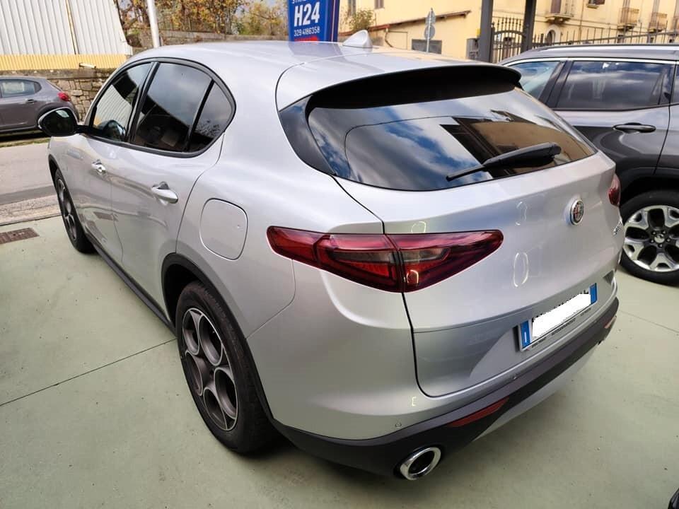 Alfa Romeo Stelvio 2.2 Super Red Edition 160cv - 2021