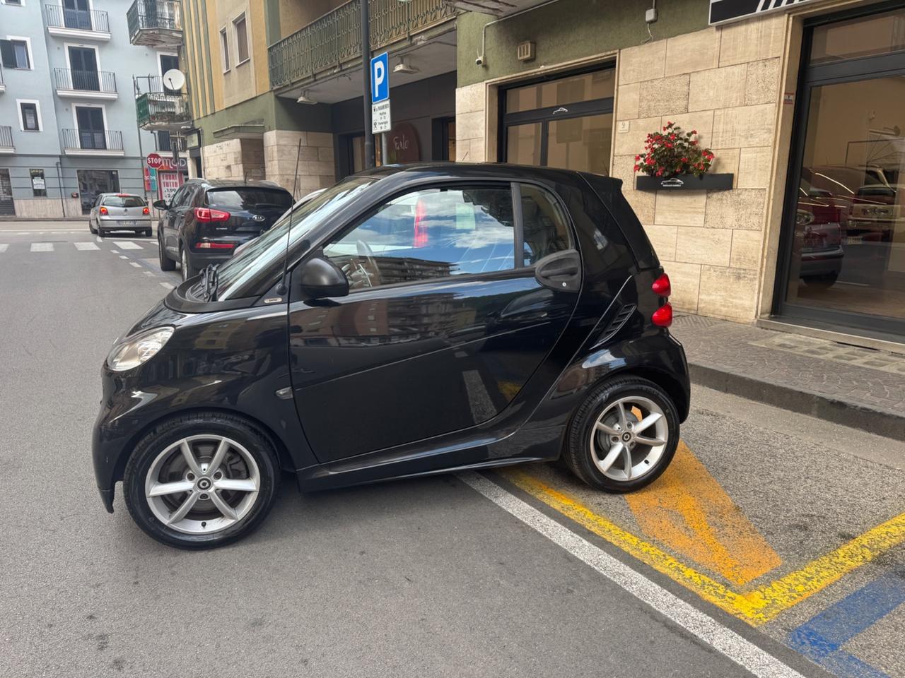 Smart ForTwo 1000 52kw Idonea neo patentati