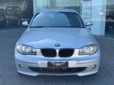 Bmw 118 118d cat 5 porte Eletta