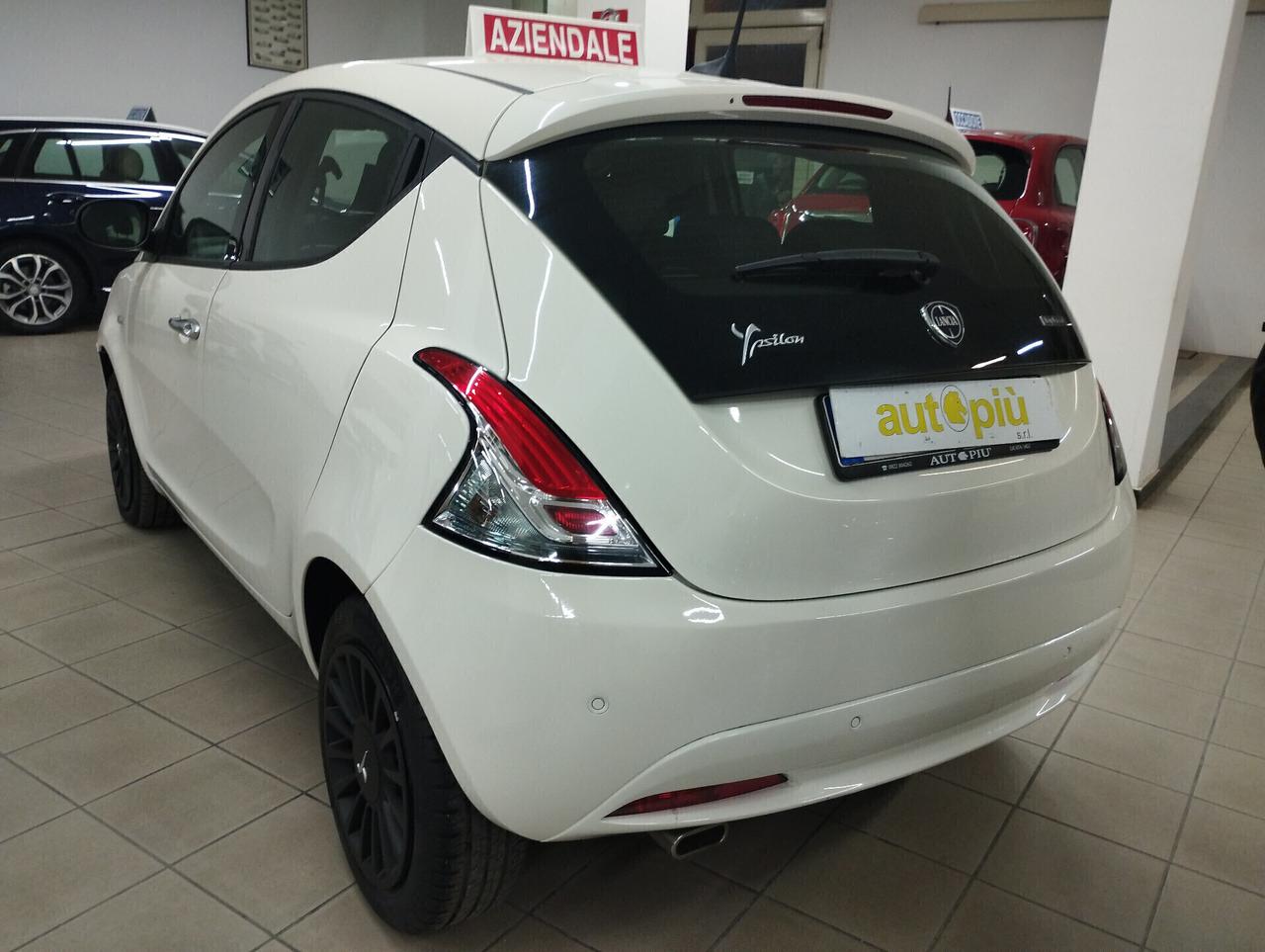 Lancia Ypsilon 1.0 FireFly 5 porte S&amp;amp;S Hybryd Gold