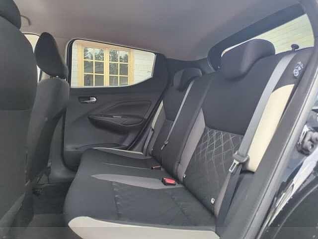 Nissan Micra Micra IG-T 100 Xtronic 5 porte N-Connecta