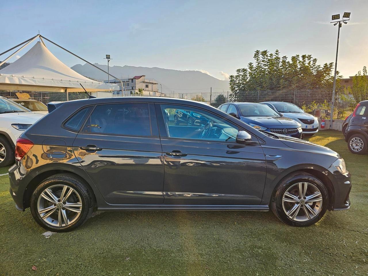 Volkswagen Polo 1.0 TSI R-Line