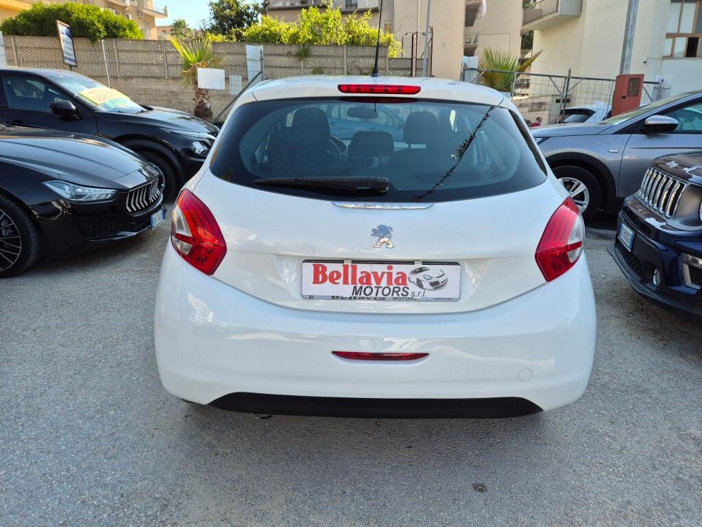 Peugeot 208 1.4 HDi 68 CV 5 porte Active