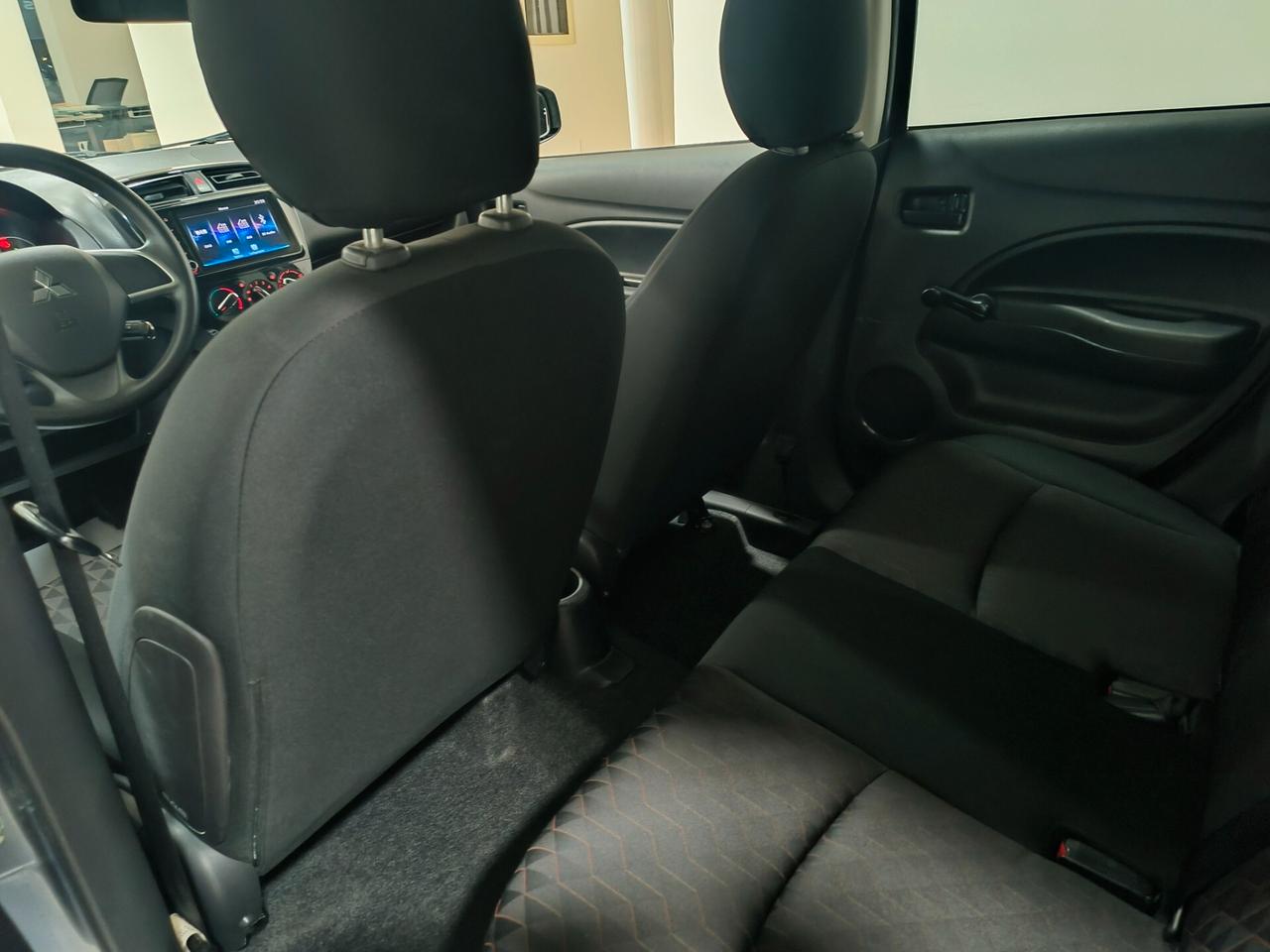 Mitsubishi Space Star 1.2 Intense SDA