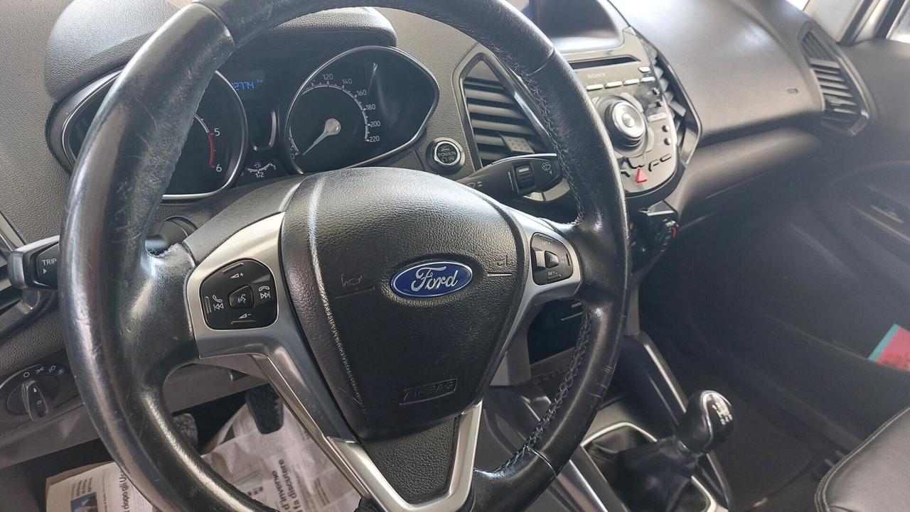 Ford EcoSport 1.5 TDCi full adatta a neopatentati