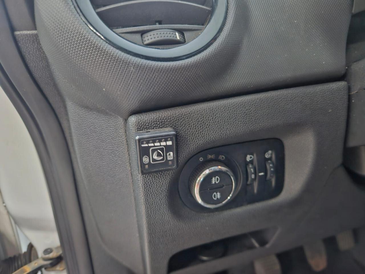 Opel Corsa 1.2 85CV 5 porte GPL-TECH Elective