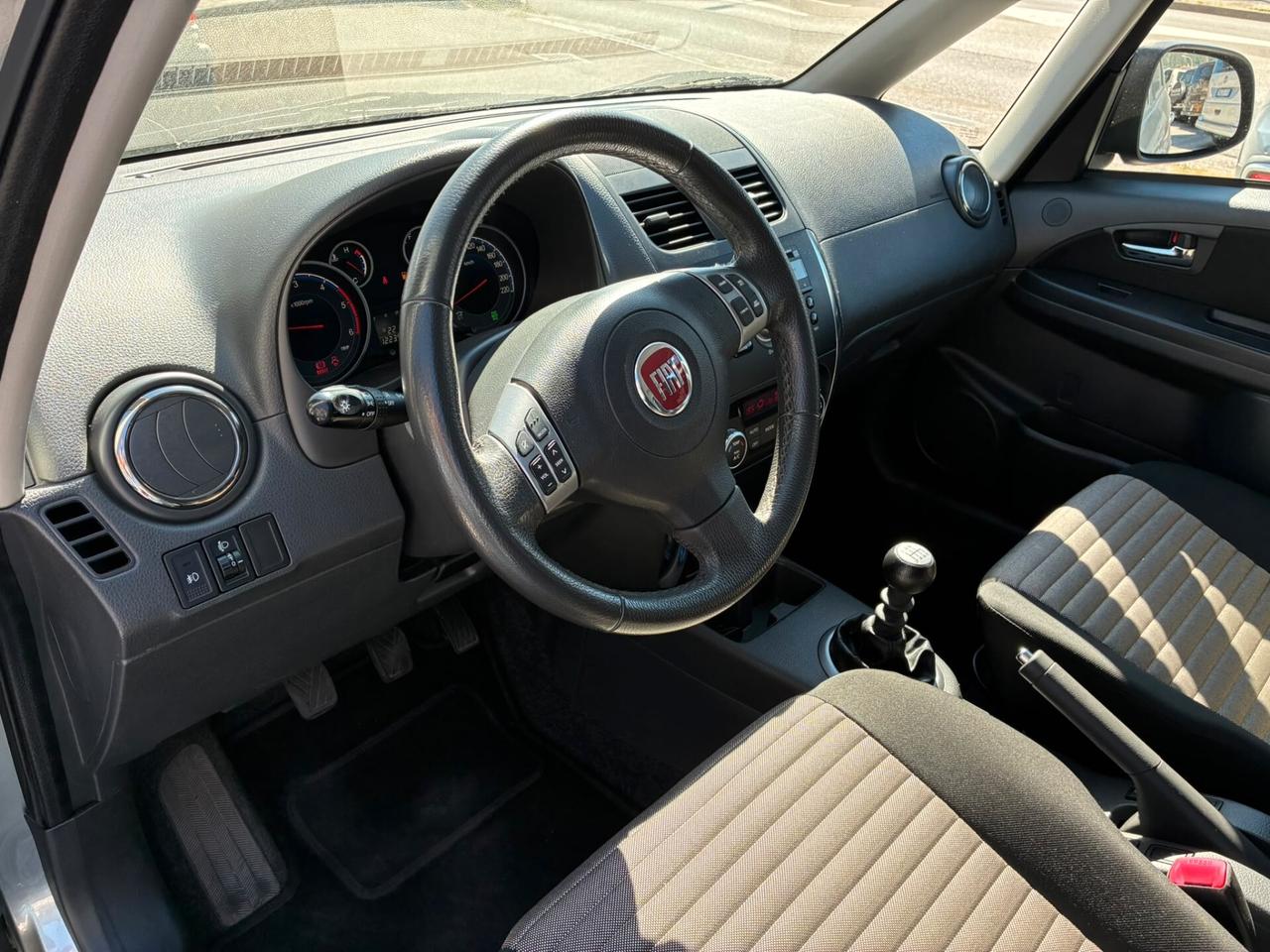 FIAT SEDICI 4x4 2.0 MULTIJET 135CV 6M GANCIO TRAINO