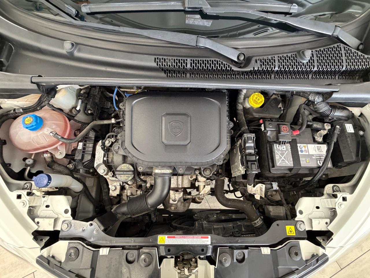 Lancia Ypsilon 1.0 Benzina /hybr 70cv My24