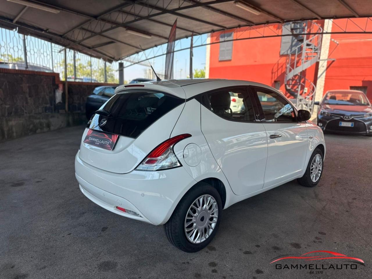 Lancia Ypsilon 1.2 GPL Silver 69cv E6