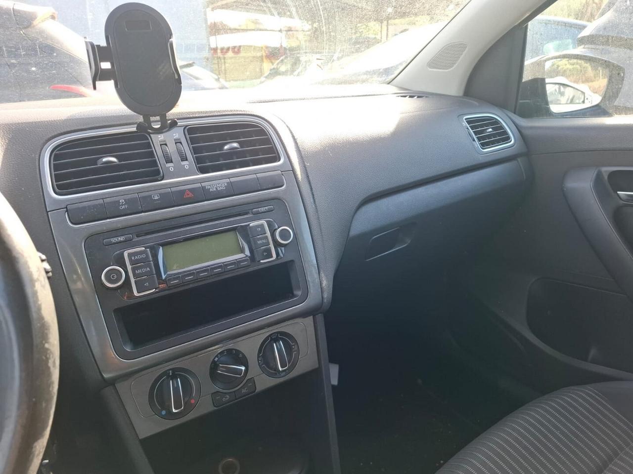 VW POLO 5 SERIE DA RIVEDERE NO SINISTRATA