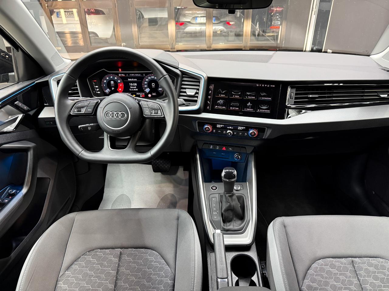 AUDI A1 SPB 30 TFSI 1.0 116CV S-LINE S-TRONIC BLACK EDITION