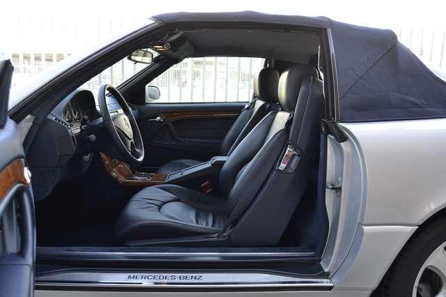 Mercedes-Benz SL 320 V6 (R129)