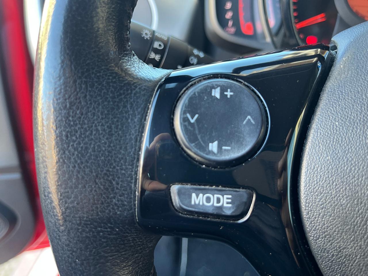 Toyota Aygo 1.0 VVT-i 69 CV 5 porte x-play