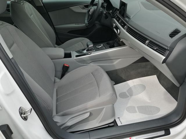 AUDI A4 Avant 35 TDI S tronic S line edition