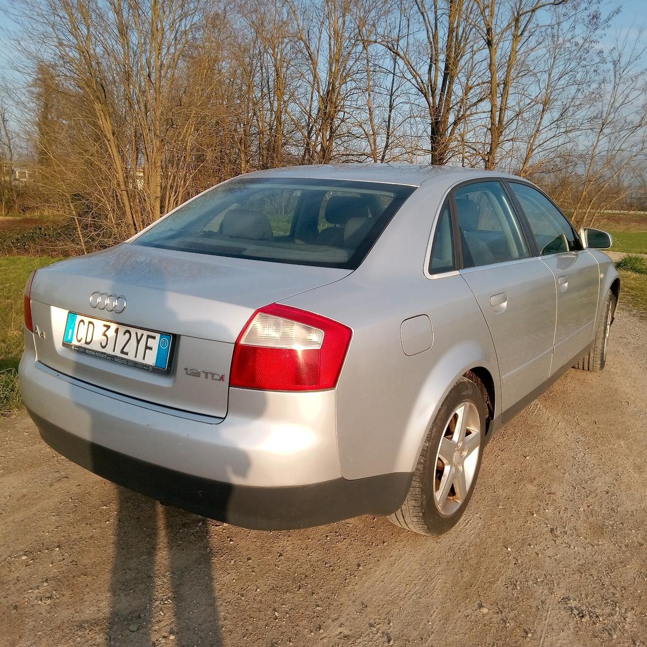 Audi A4 1.9 TDI/130 CV cat