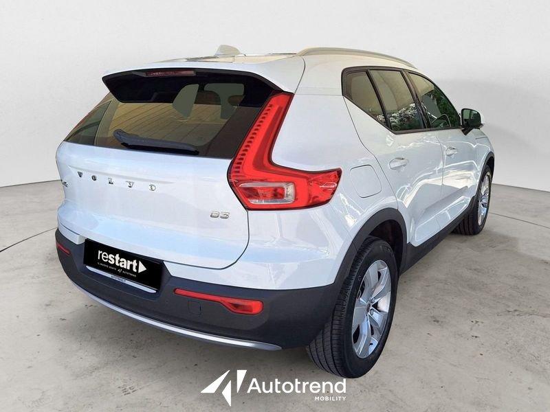 Volvo XC40 D3 150 CV Automatica Momentum