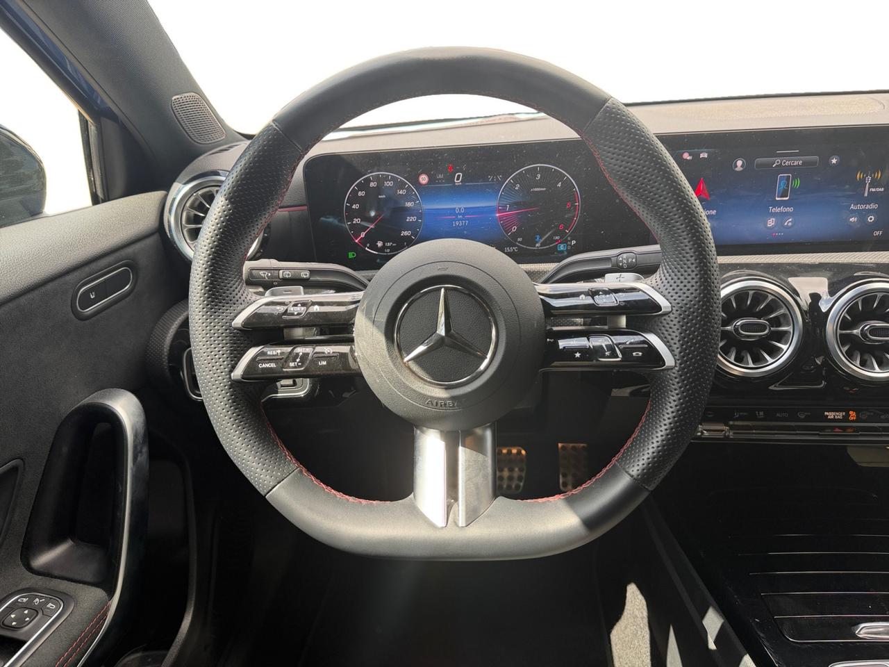 Mercedes-Benz Classe A - W177 2023 - A 200 d AMG Line Premium Plus auto