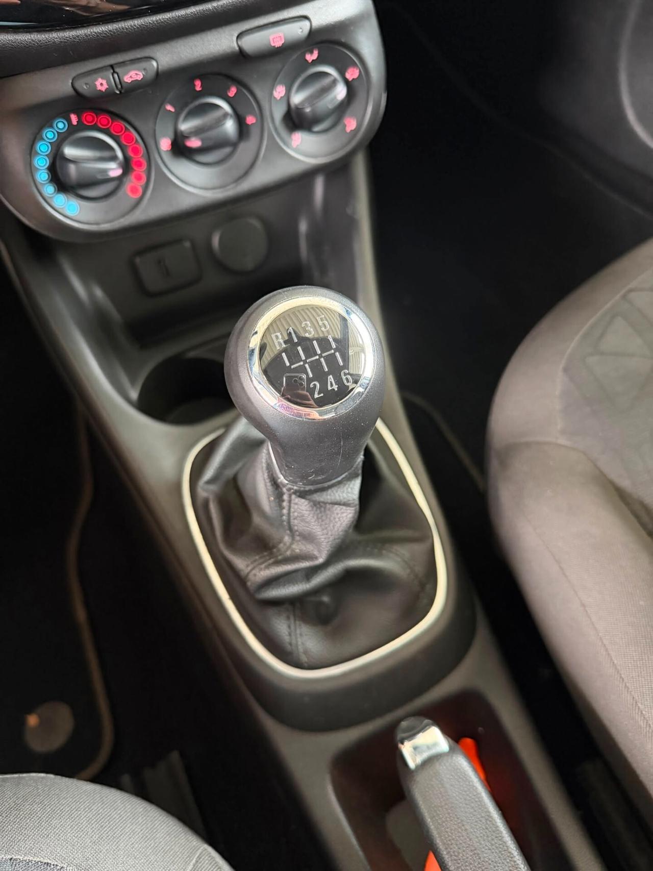 Opel Corsa 1.2 5 porte Innovation UniPro/Navi