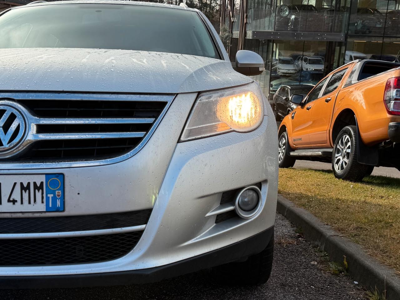 Volkswagen Tiguan 2.0 TDI DPF 4MOTION tiptronic Track & Field