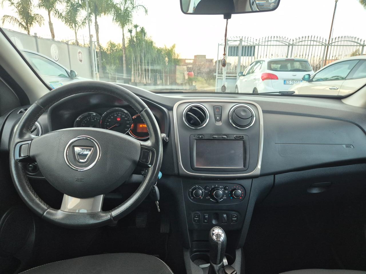 Dacia SANDERO 1.2 GPL 75CV RESTAYLING NUOVA FULL 2015
