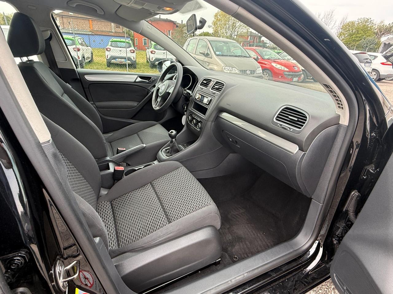 Volkswagen Golf 1.6 TDI DPF 5p. Highline