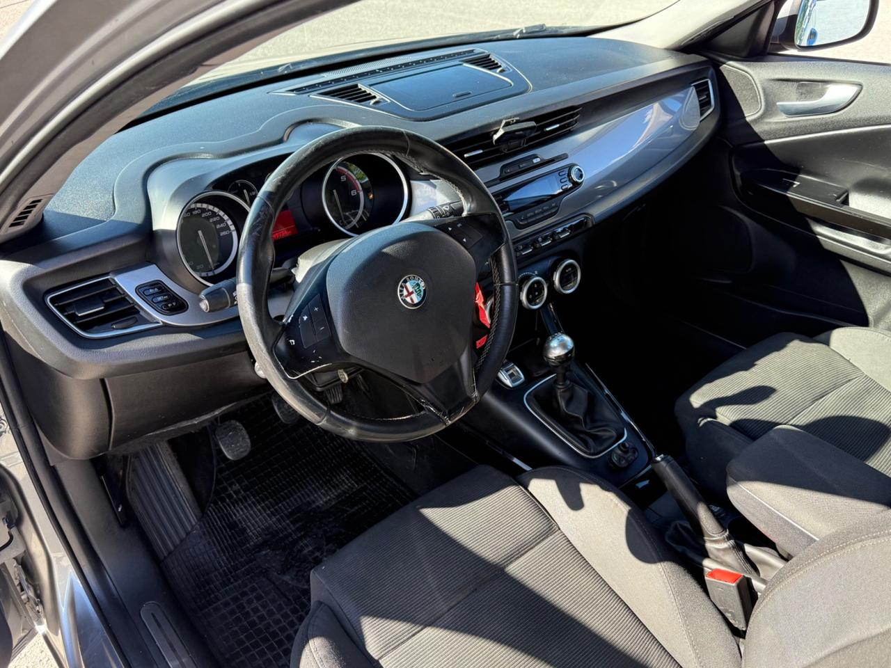 Alfa Romeo Giulietta 1.6 JTDm-2 105 CV Exclusive