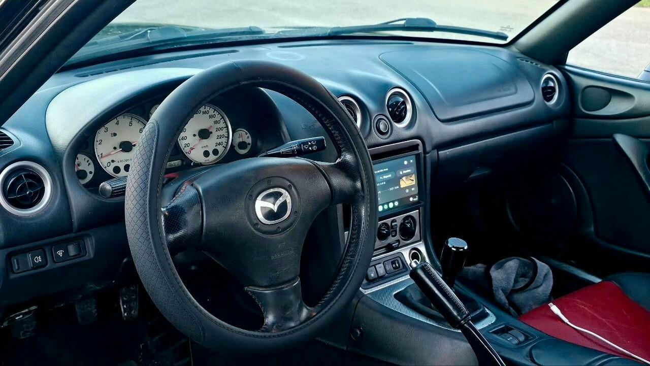 Mazda MX5 NBFL 1.8i 16V