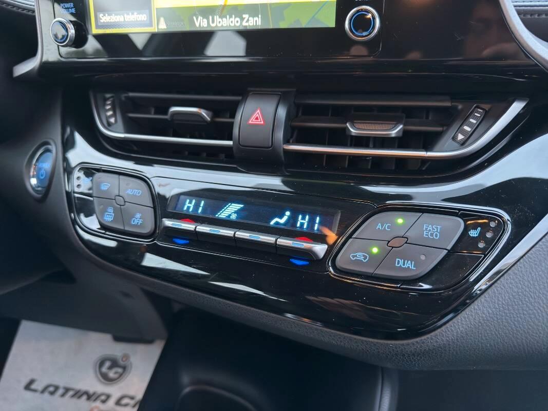 Toyota C-HR 1.8h Active e-cvt Con TELECAMERA & NAVIGATORE