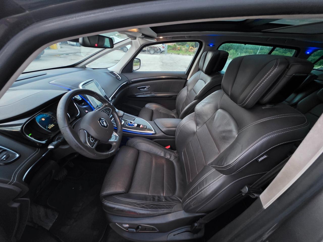 Renault Espace dCi 160CV EDC Energy Initiale Paris 4Control