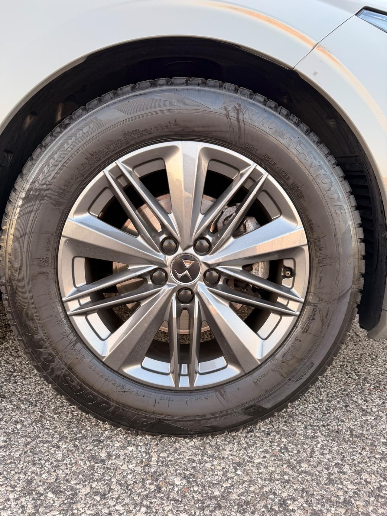 DS4 CrossBack BlueHDi 130 aut. Business