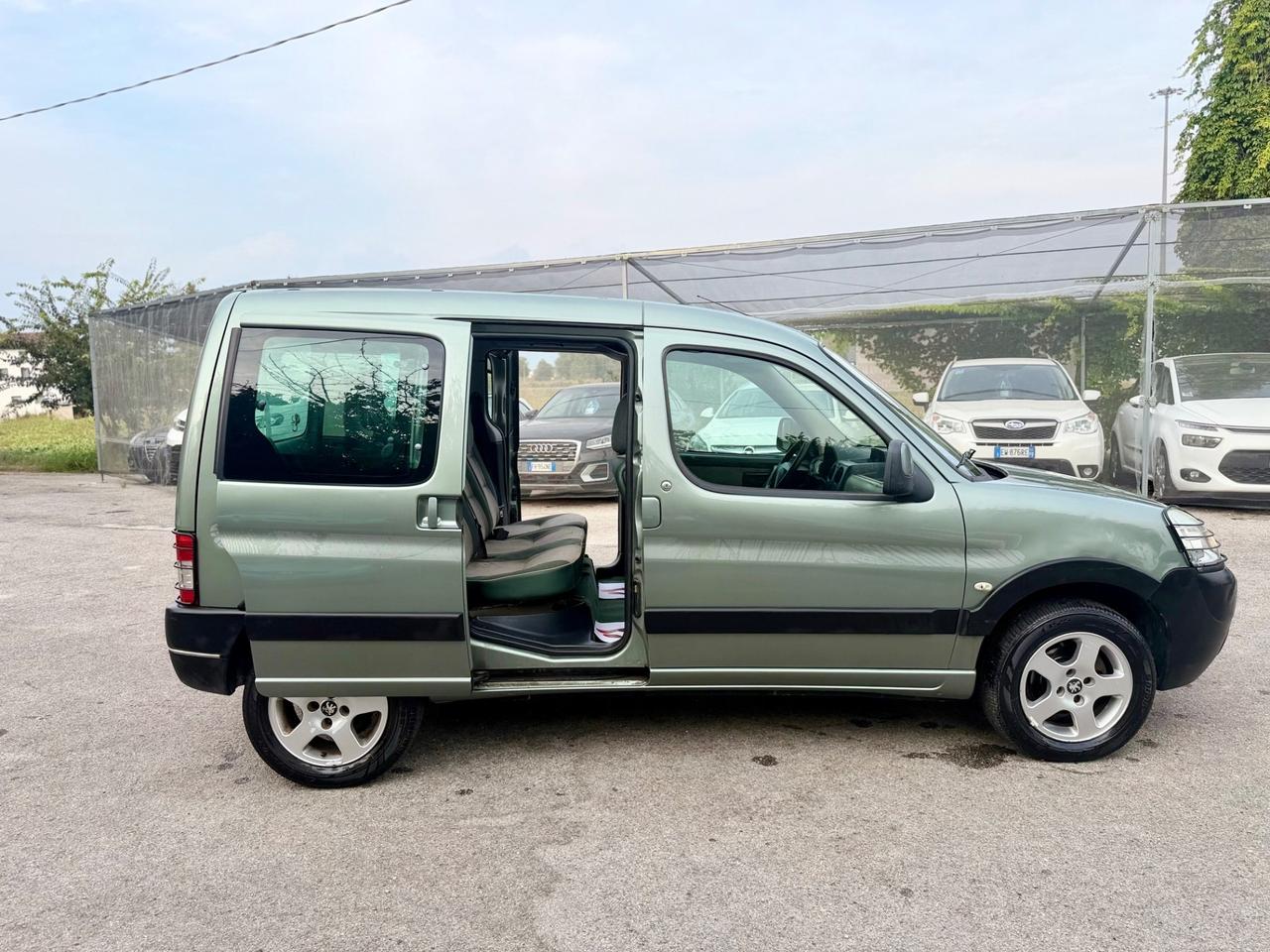 Peugeot Ranch 1.6 HDi 5p. Lee