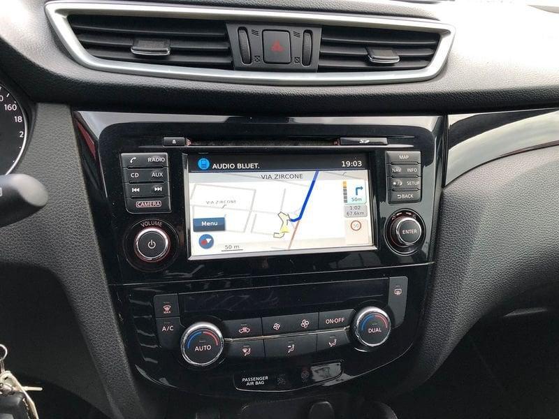 Nissan Qashqai II 2017 1.6 dci N-Connecta 130 cv autocarro