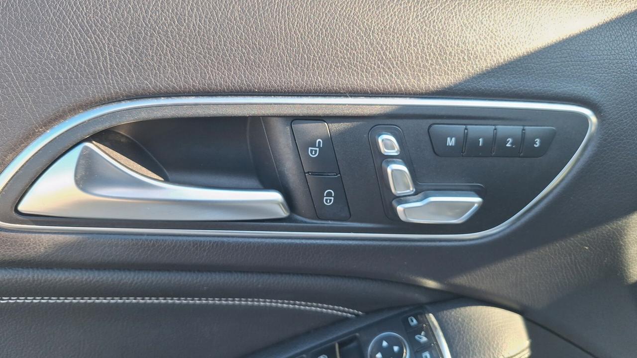 Mercedes-benz GLA 200 d Automatic Premium