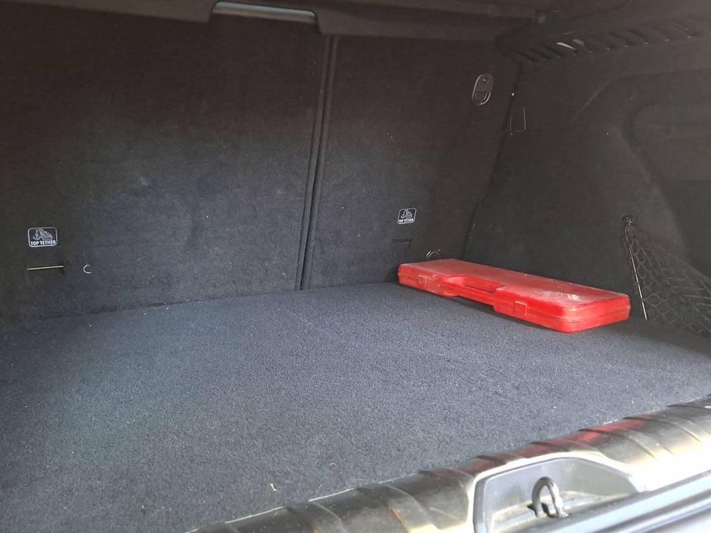 Peugeot 2008 1.6 BlueHDi Allure